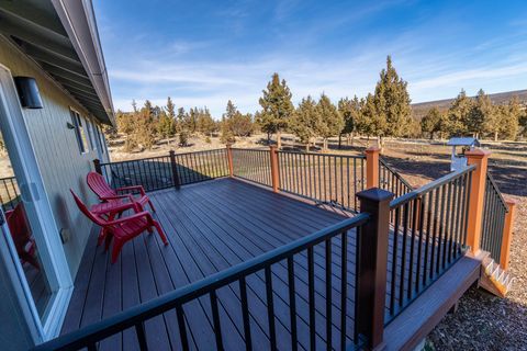 Tiny photo for 11518 SE View Top Lane, Prineville, OR 97754 (MLS # 220213277)
