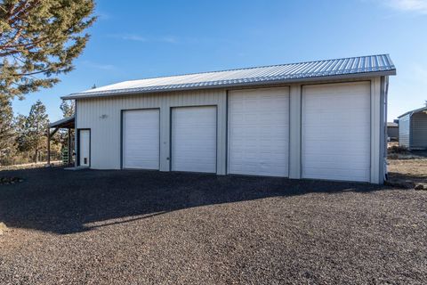 Tiny photo for 11518 SE View Top Lane, Prineville, OR 97754 (MLS # 220213277)