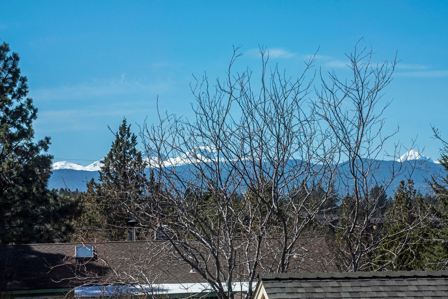 Sunny Breeze - Residential