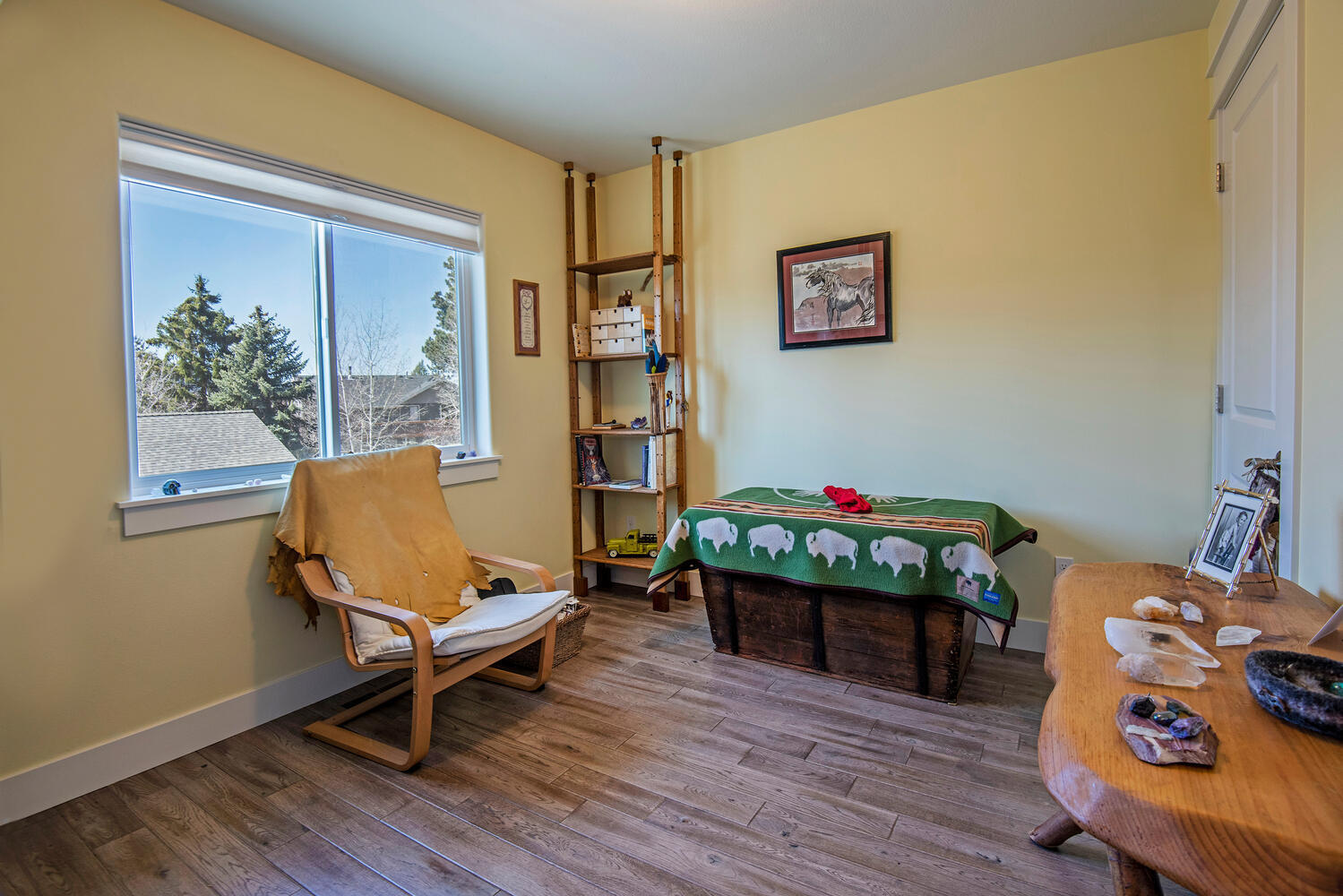 Sunny Breeze - Residential