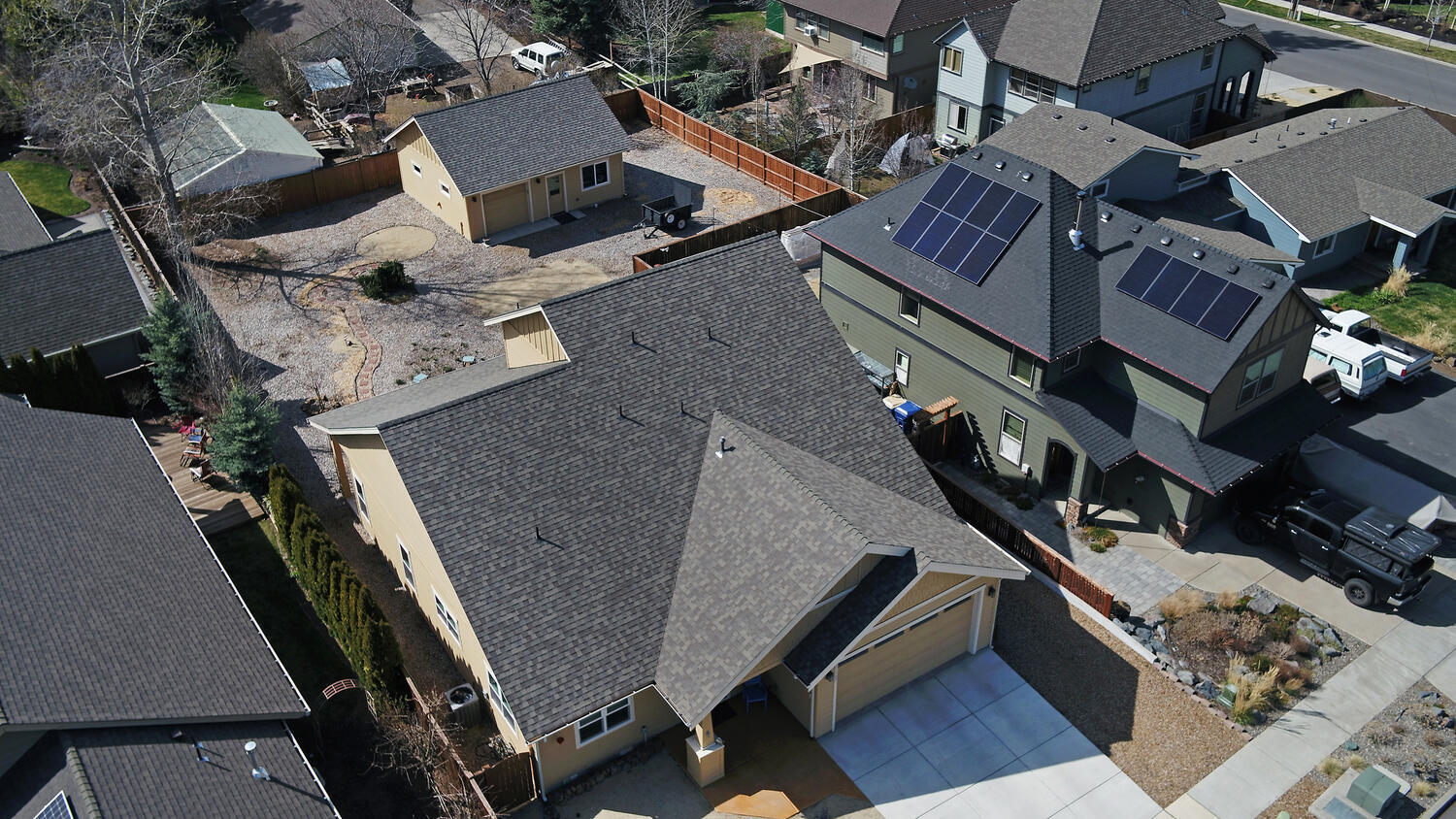 Sunny Breeze - Residential