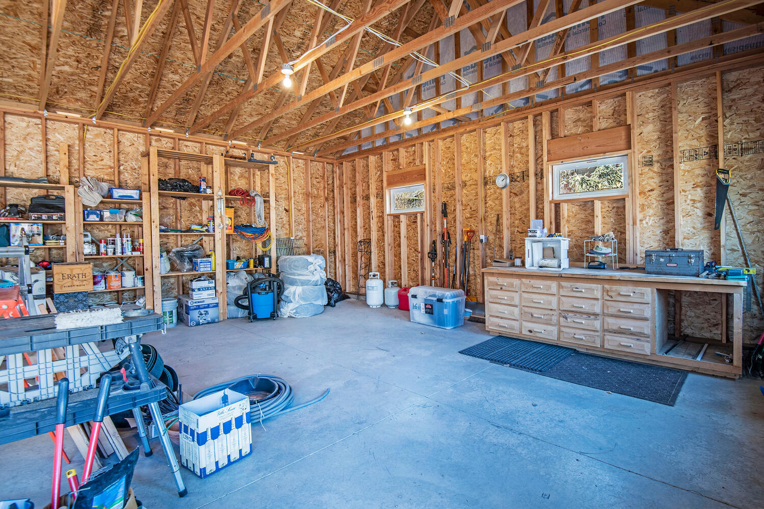 Sunny Breeze - Residential