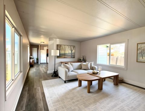 6175 SW McVey Avenue 4 Redmond OR 97756