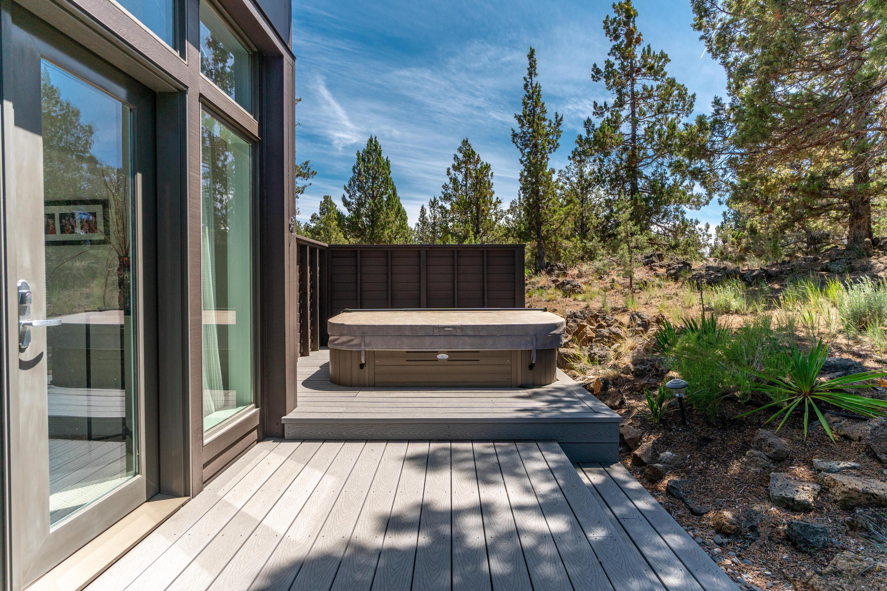 Lovestone Acres - Residential