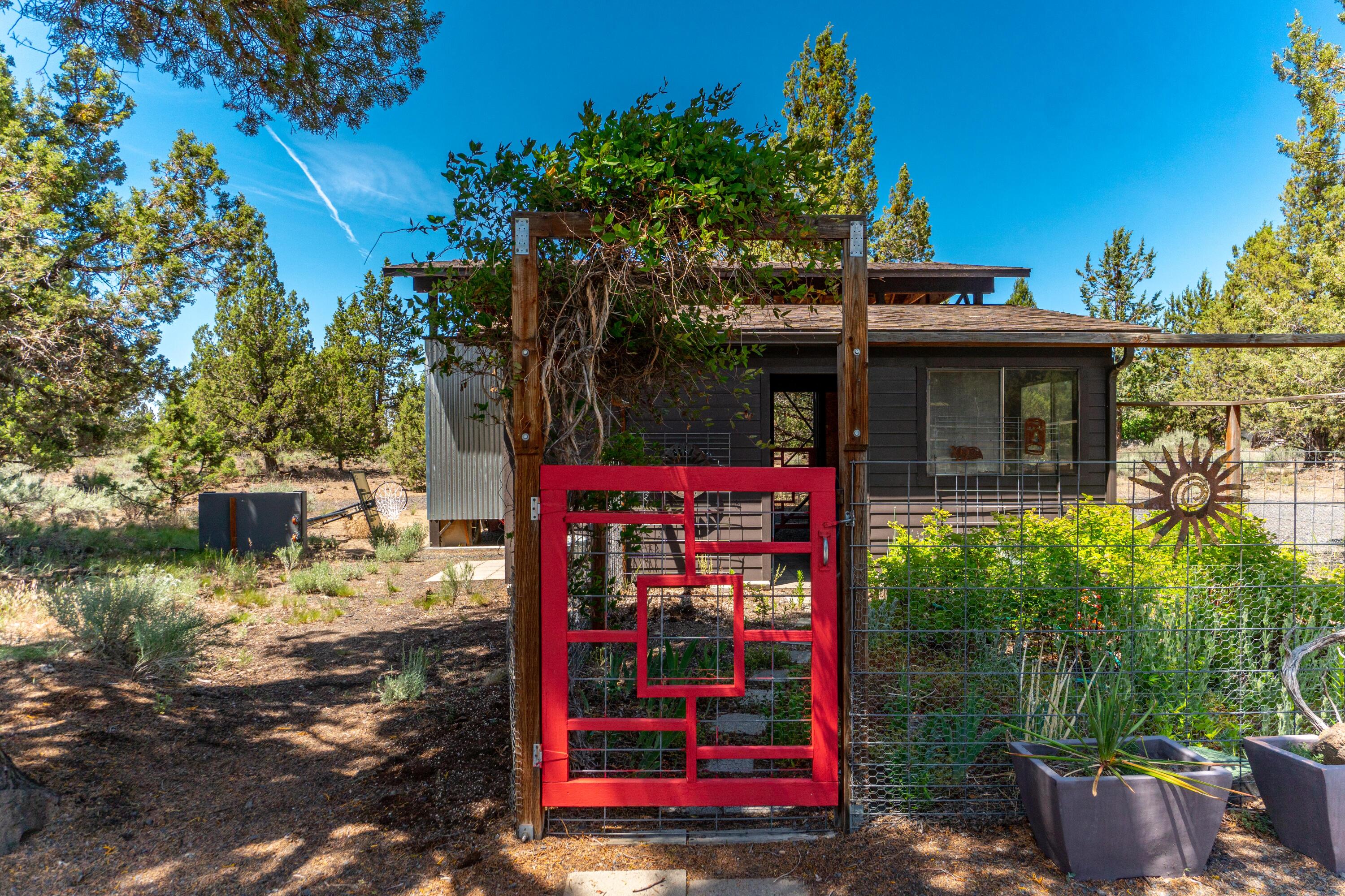 Lovestone Acres - Residential