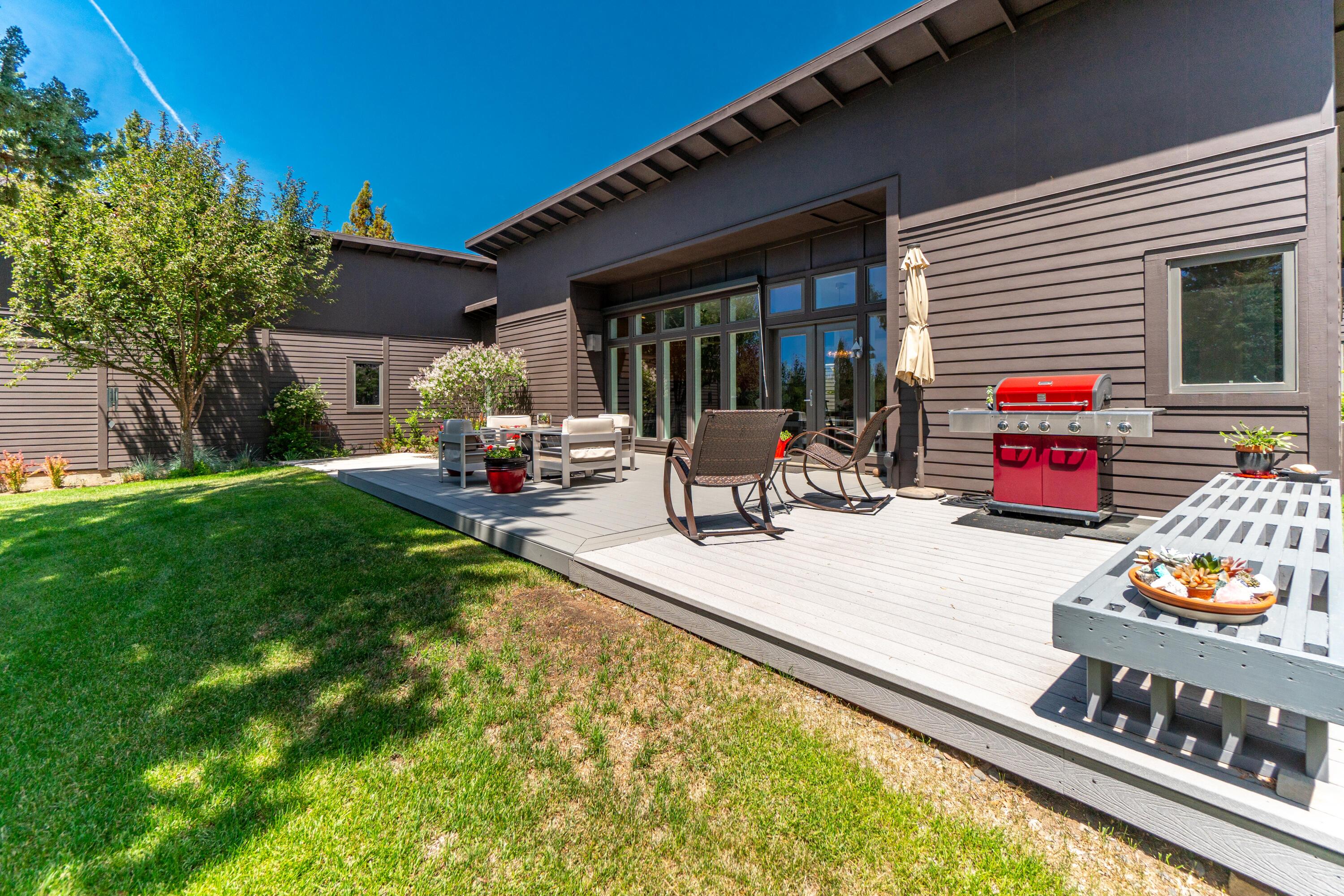 Lovestone Acres - Residential