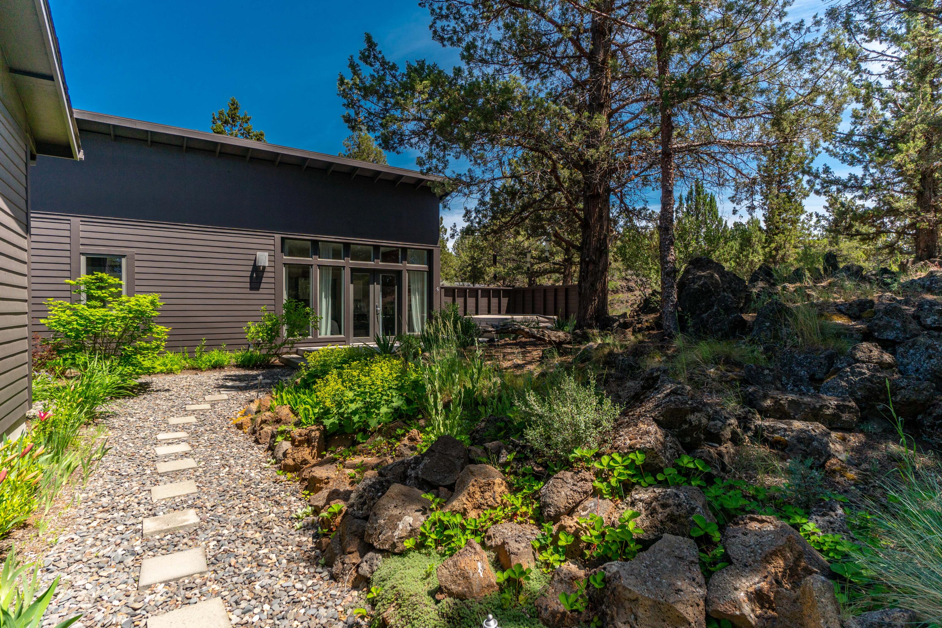 Lovestone Acres - Residential