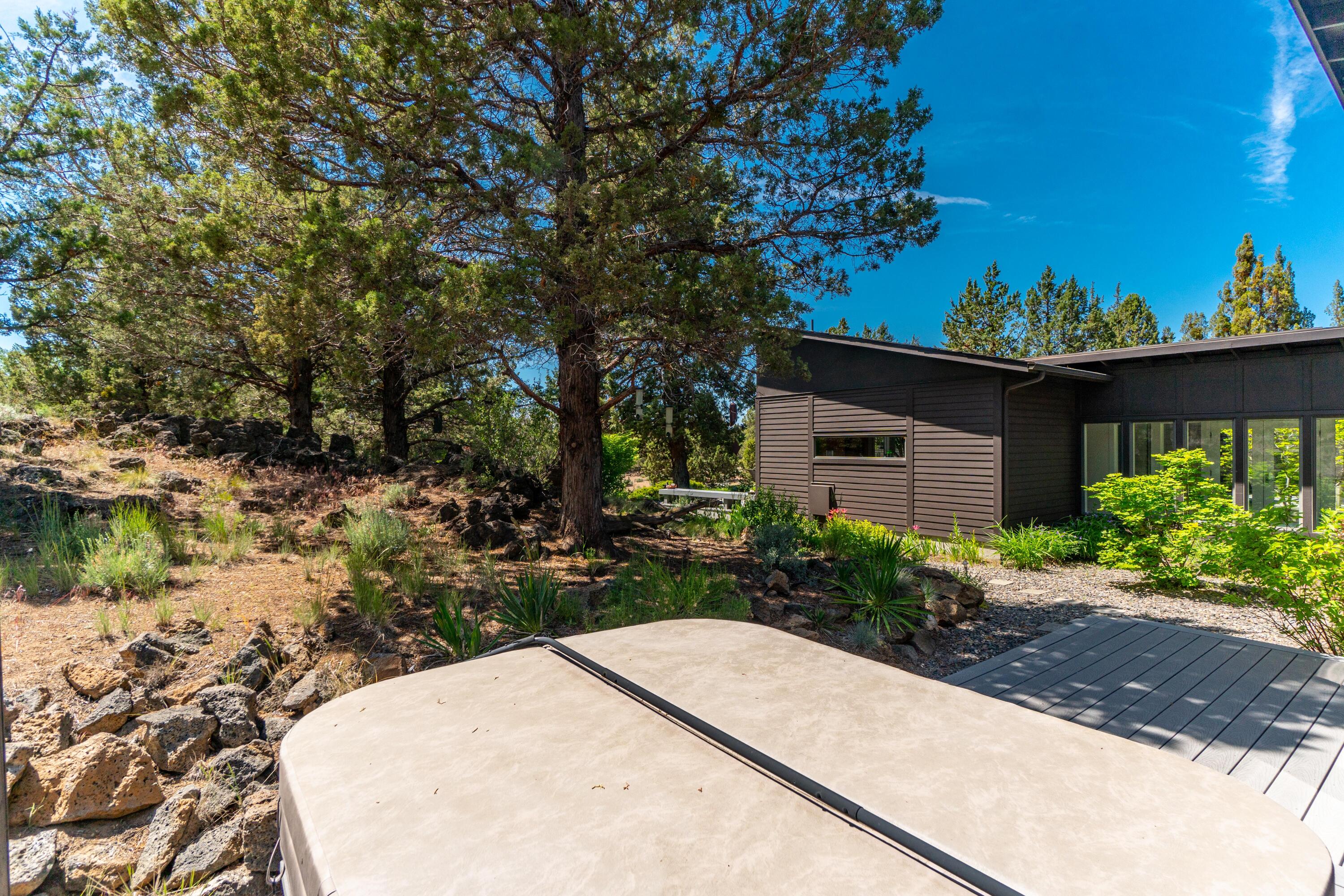 Lovestone Acres - Residential