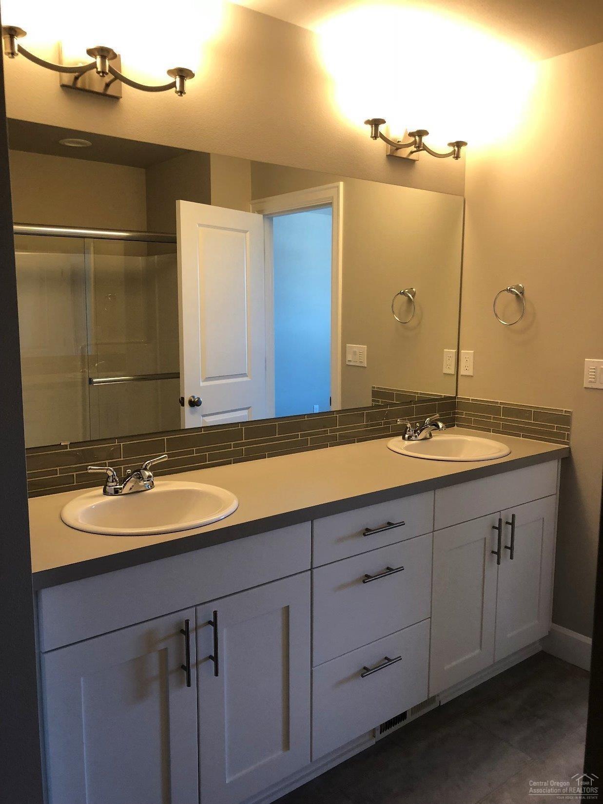 Brooktree - Residential