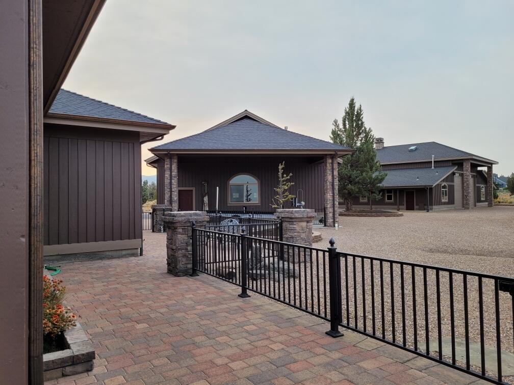 West Powell Butte Es - Residential