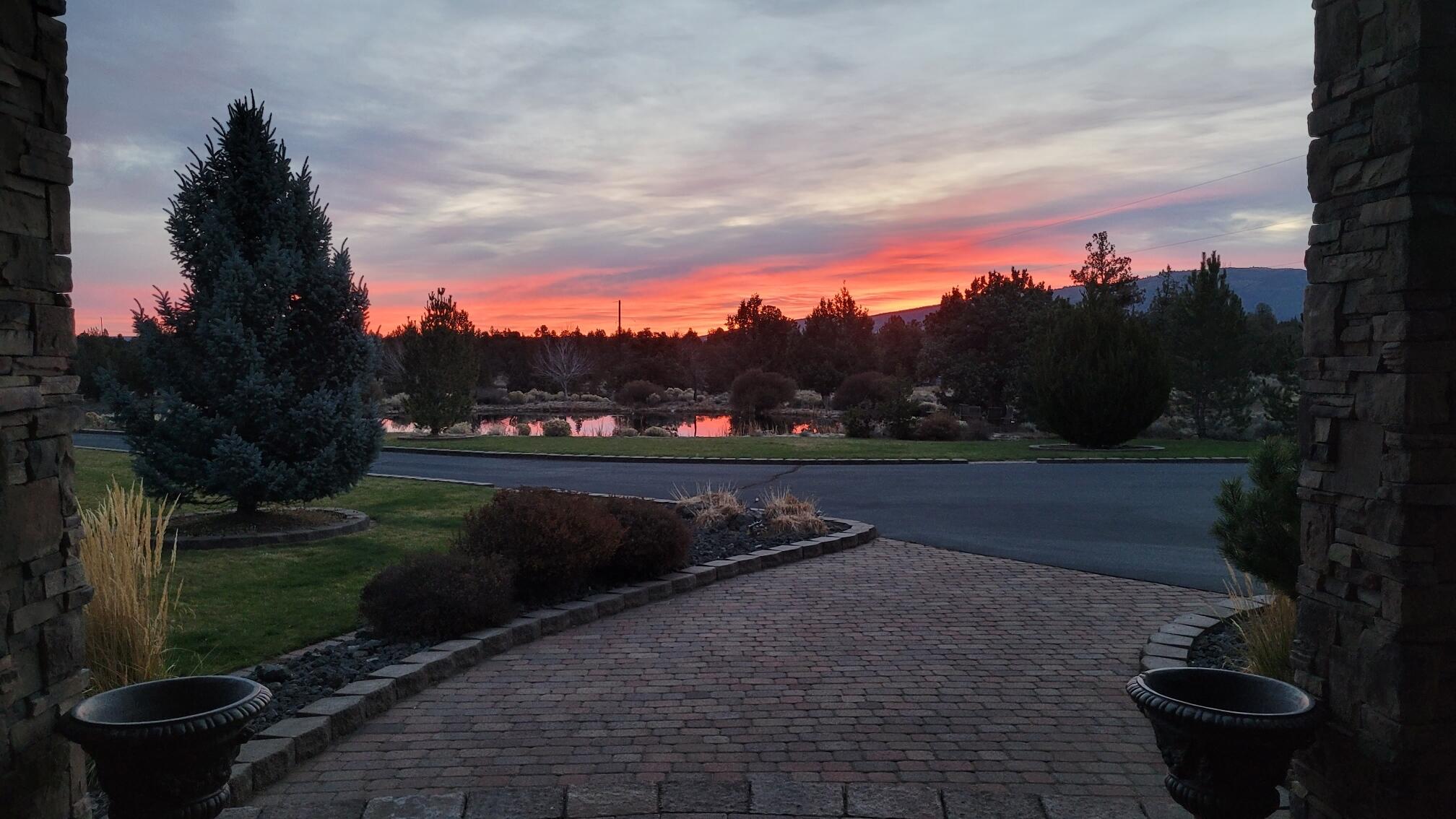 West Powell Butte Es - Residential