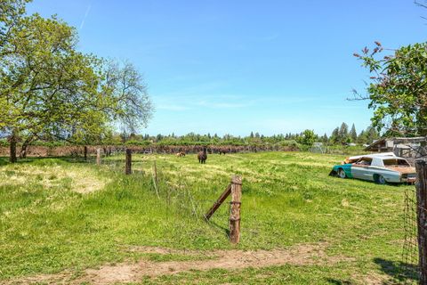 Tiny photo for 3600 Madrona Lane, Medford, OR 97501 (MLS # 220221779)
