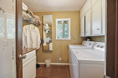 Tiny photo for 3600 Madrona Lane, Medford, OR 97501 (MLS # 220221779)