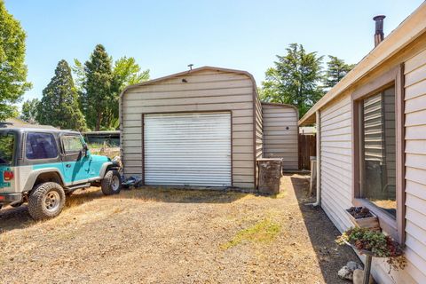 Tiny photo for 3600 Madrona Lane, Medford, OR 97501 (MLS # 220221779)