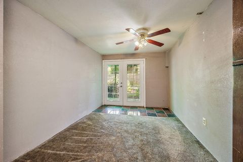 Tiny photo for 3600 Madrona Lane, Medford, OR 97501 (MLS # 220221779)