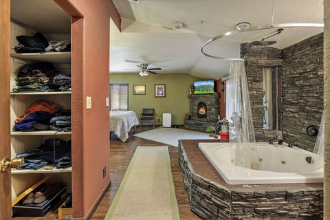 Tiny photo for 3600 Madrona Lane, Medford, OR 97501 (MLS # 220221779)