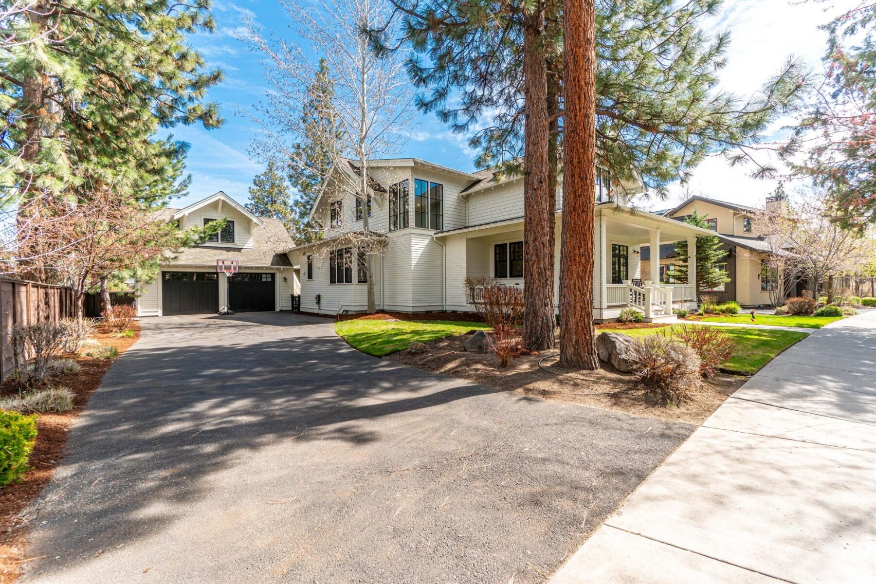 NorthWest Crossing - Residential