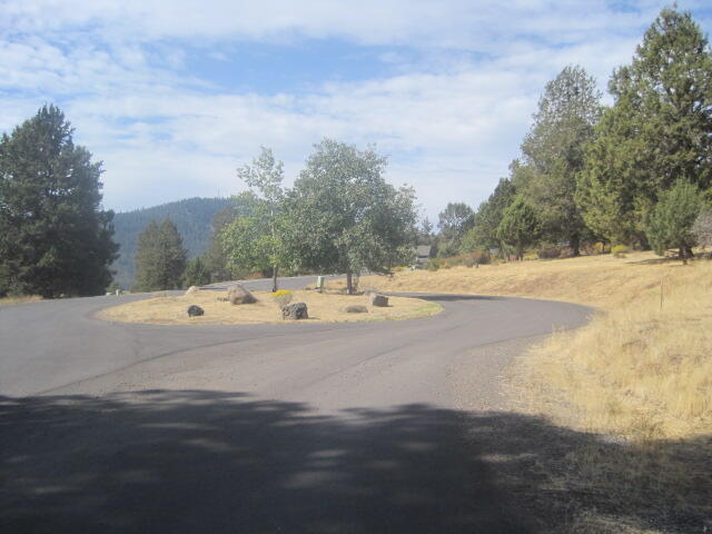 Running YResort - Land