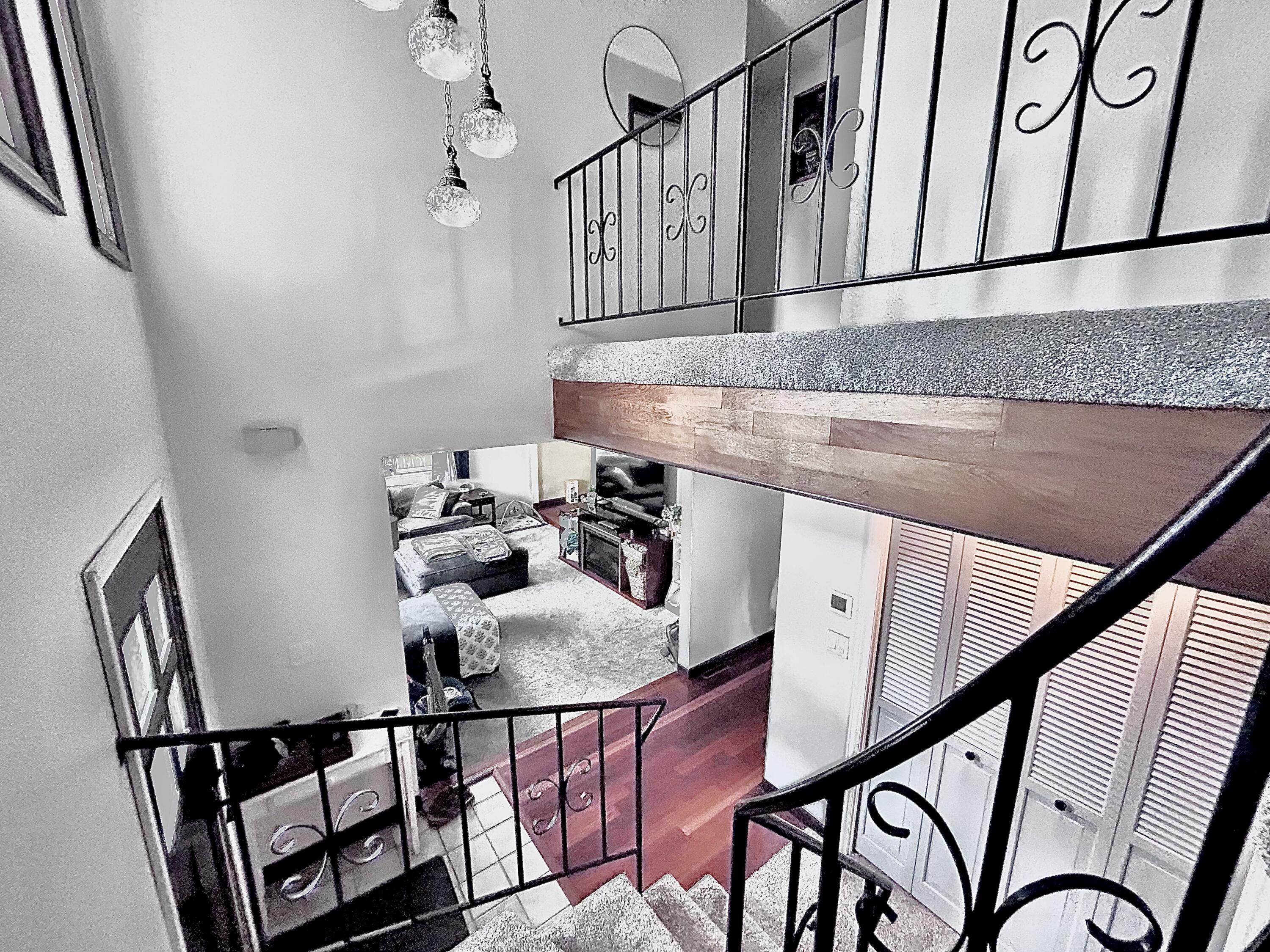 West Hills Homes - Residential