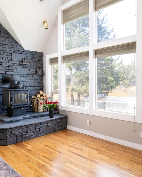 Tiny photo for 54977 Huntington Road, Bend, OR 97707 (MLS # 220217729)