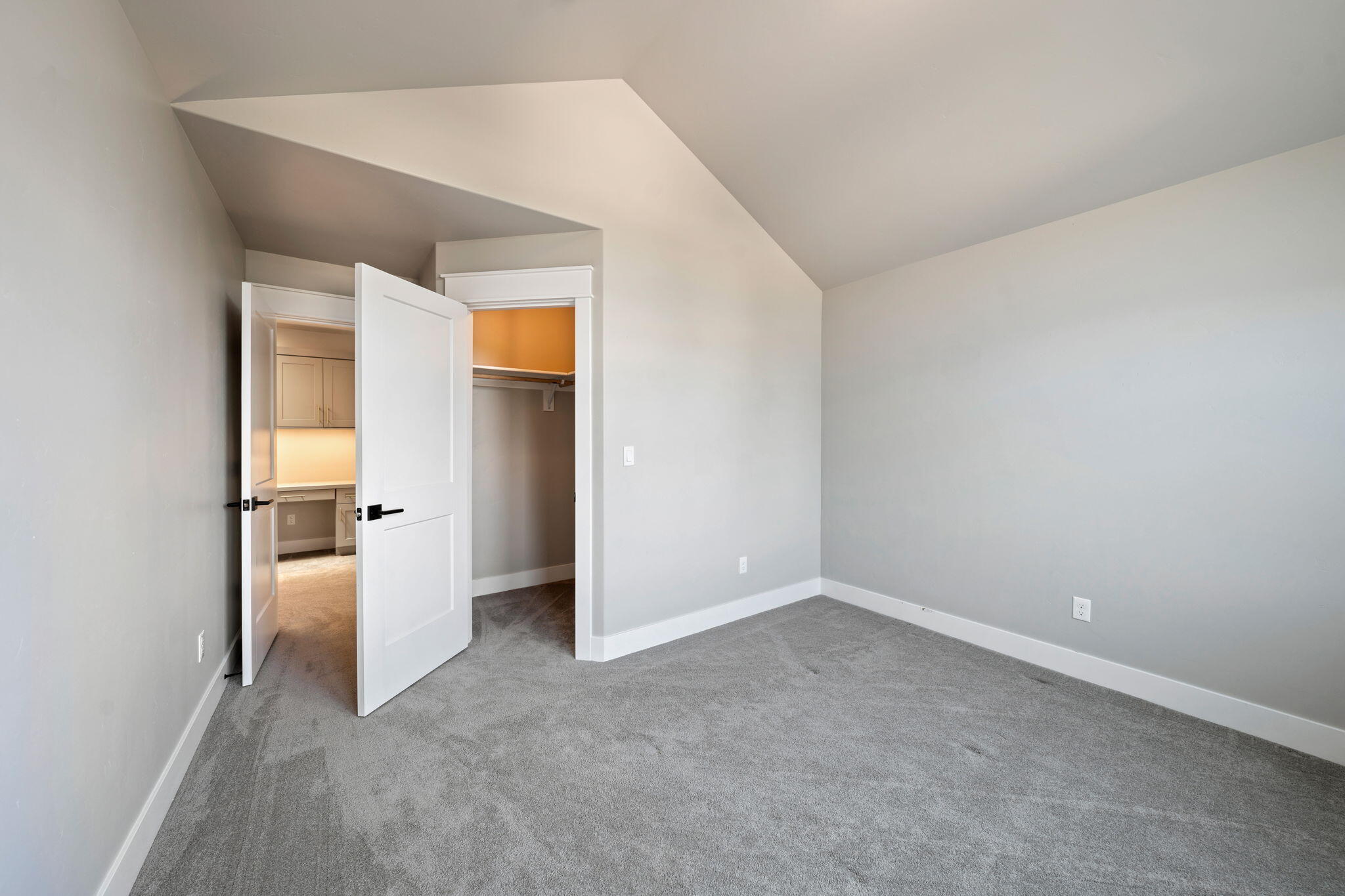 Eagle's Landing - Residential