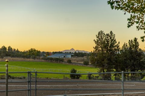 Tiny photo for 19045 Tumalo Reservoir Road, Bend, OR 97703 (MLS # 220211433)