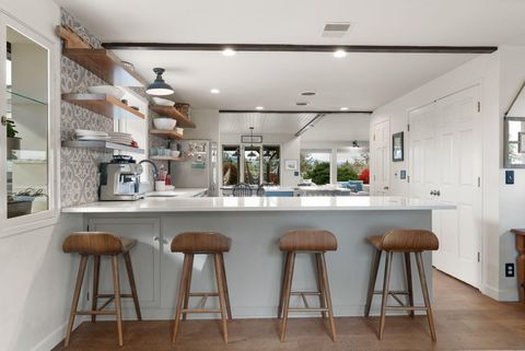 Tiny photo for 19045 Tumalo Reservoir Road, Bend, OR 97703 (MLS # 220211433)