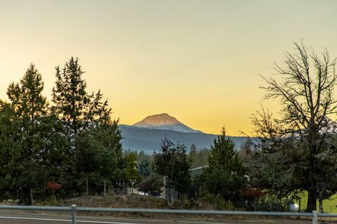 Tiny photo for 19045 Tumalo Reservoir Road, Bend, OR 97703 (MLS # 220211433)