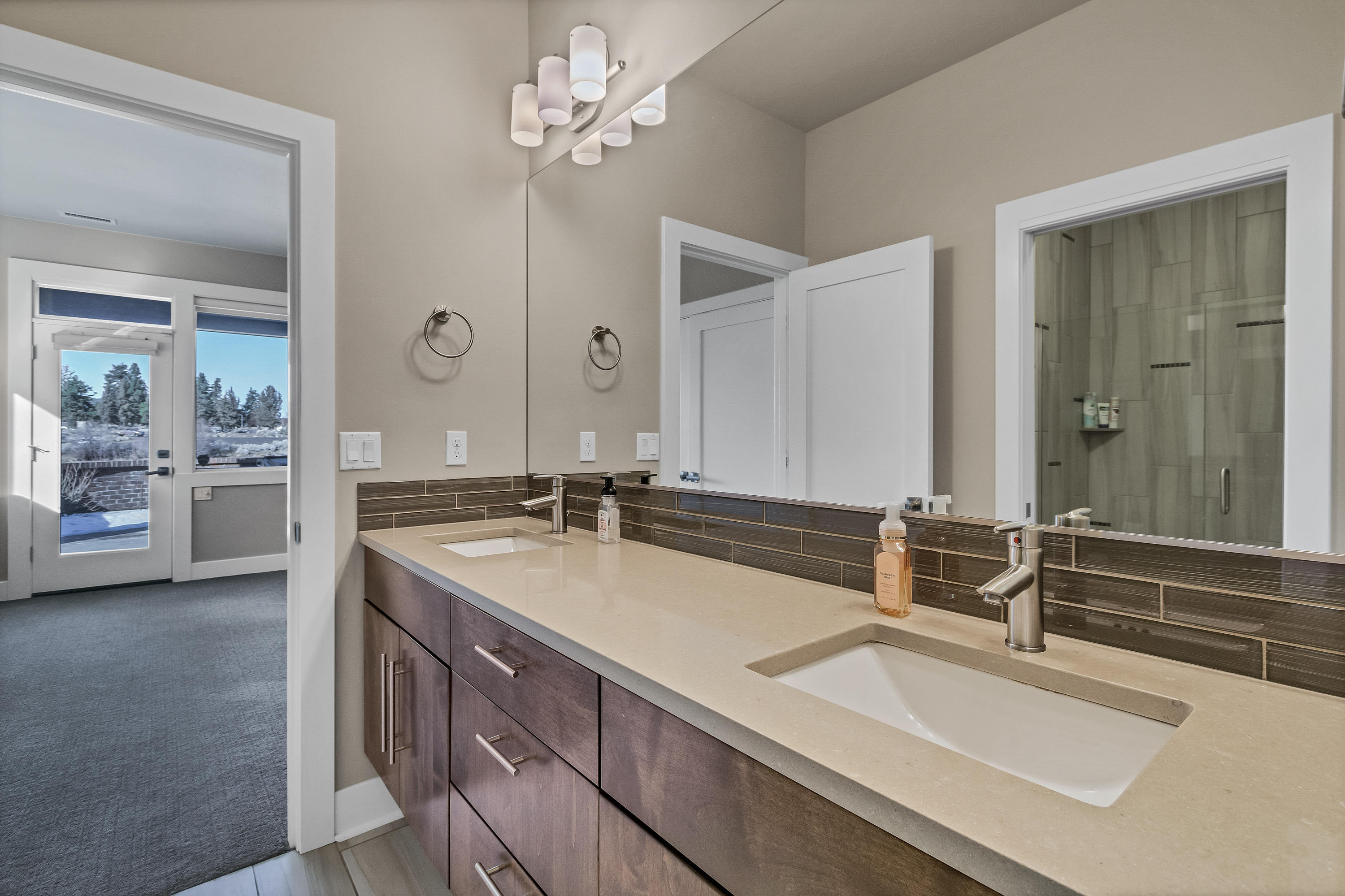 Deschutes Landing - Residential