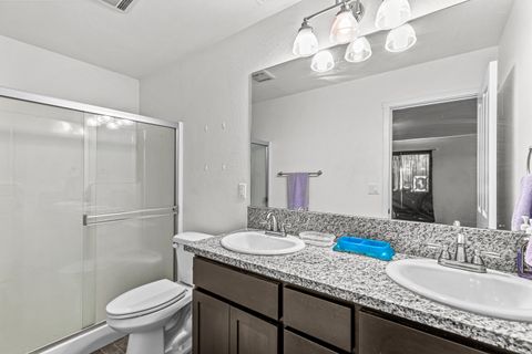 Tiny photo for 7843 Cadence Lane, White City, OR 97503 (MLS # 220211853)