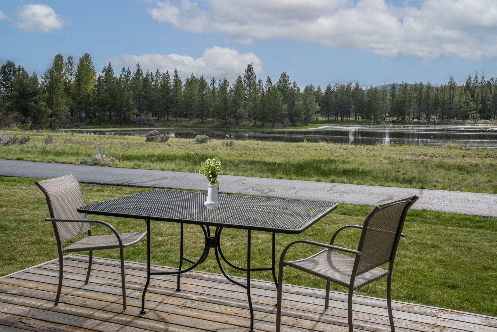 Quelah Condos - Residential