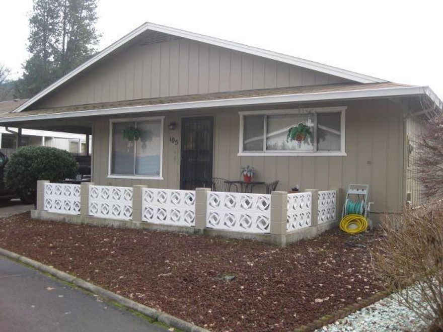 Neat and clean Brookside Cottage with one and a half bathrooms. New exterior paint, low maintenance yard in desirable community in Rogue River. Convenient location to services, I-5, and the Rogue River.