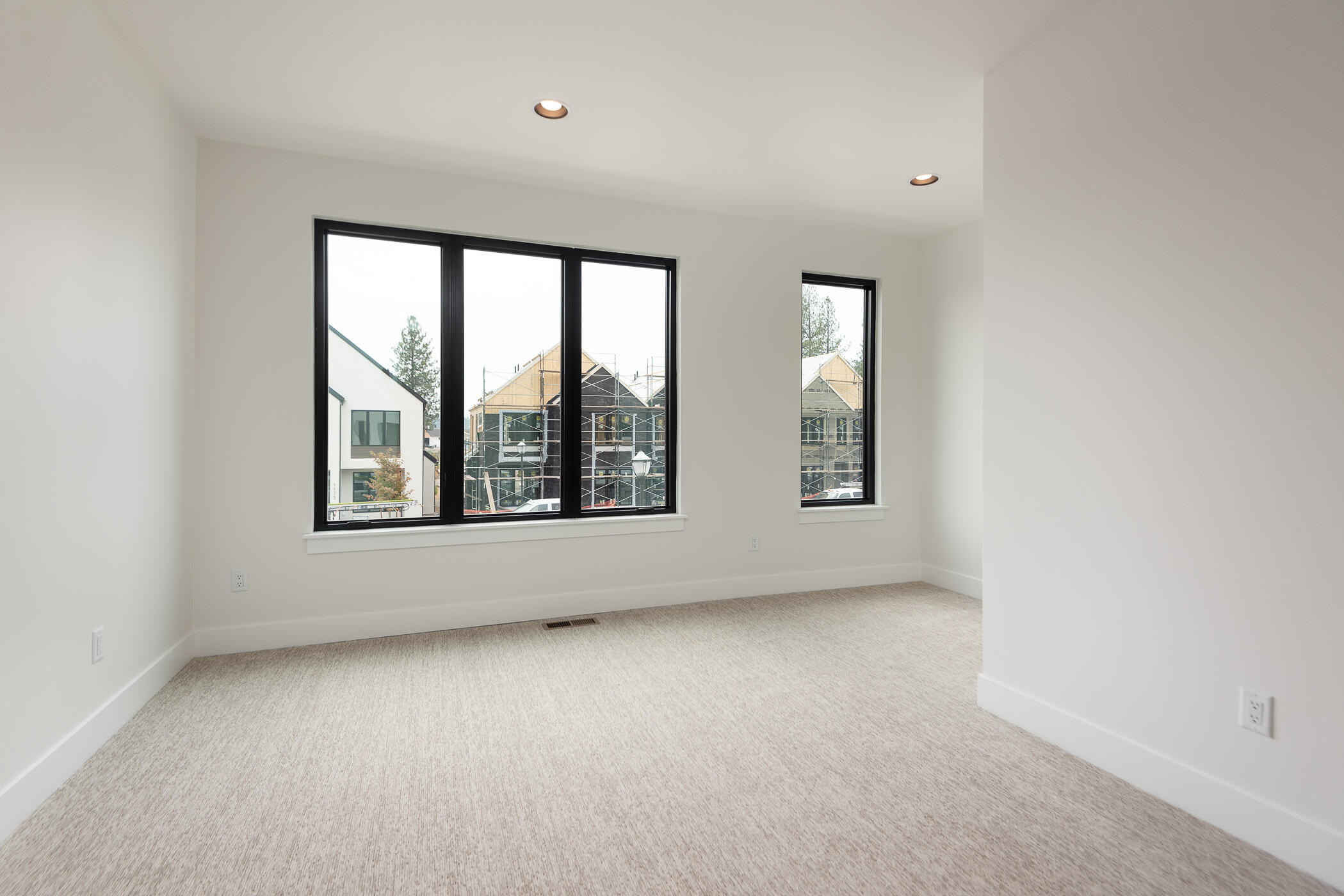 Discovery West Phase 4 - Residential