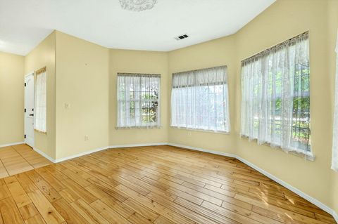 Tiny photo for 2078 Orchard Home Drive, Medford, OR 97501 (MLS # 220219996)