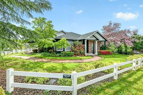 Tiny photo for 2078 Orchard Home Drive, Medford, OR 97501 (MLS # 220219996)