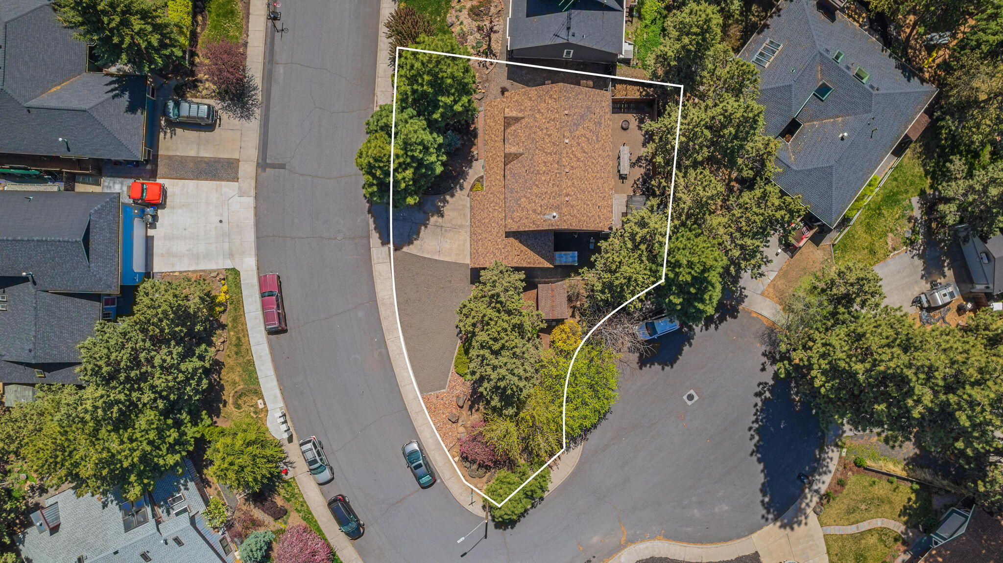 Deer Pointe Village - Residential