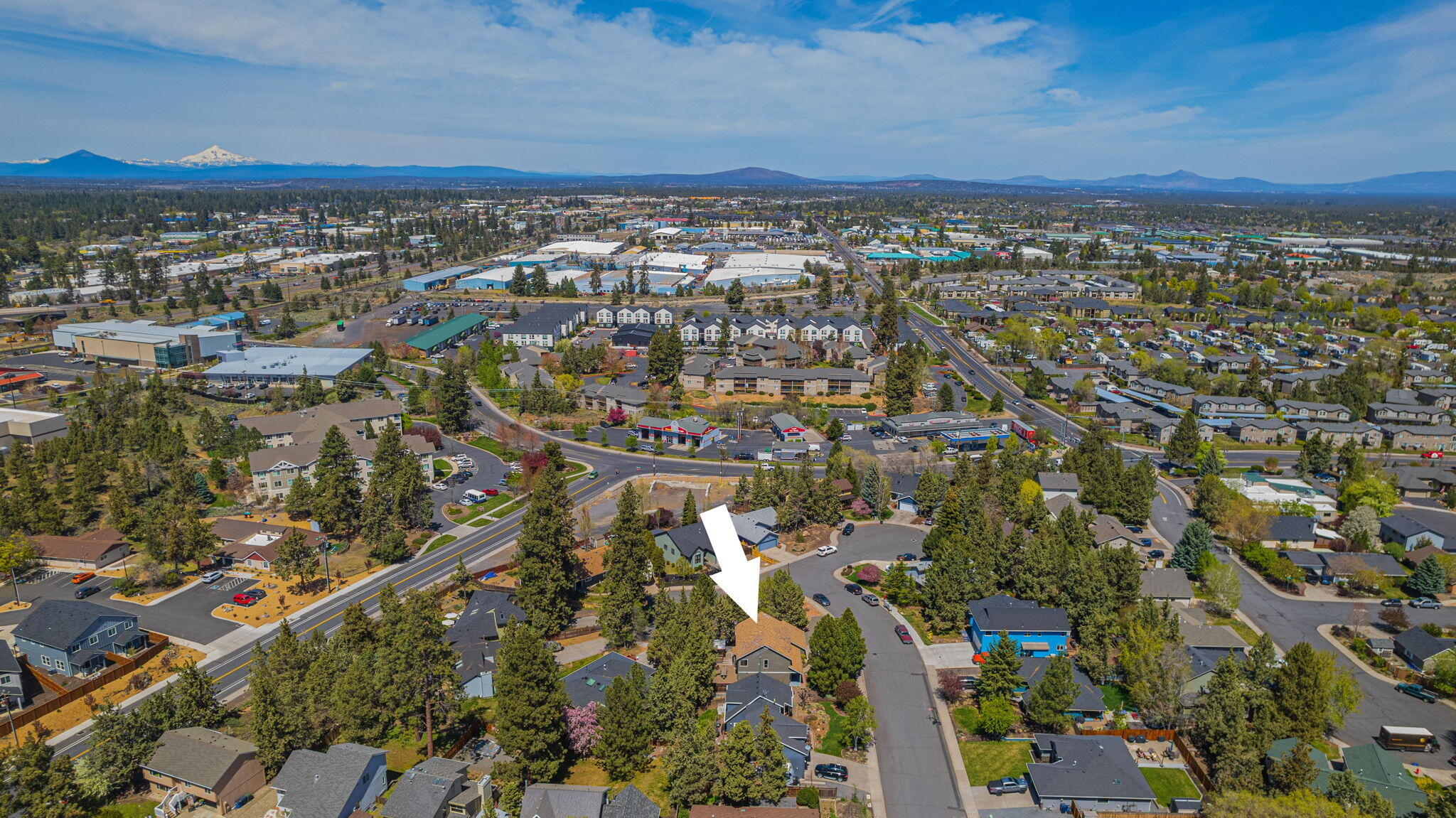 Deer Pointe Village - Residential