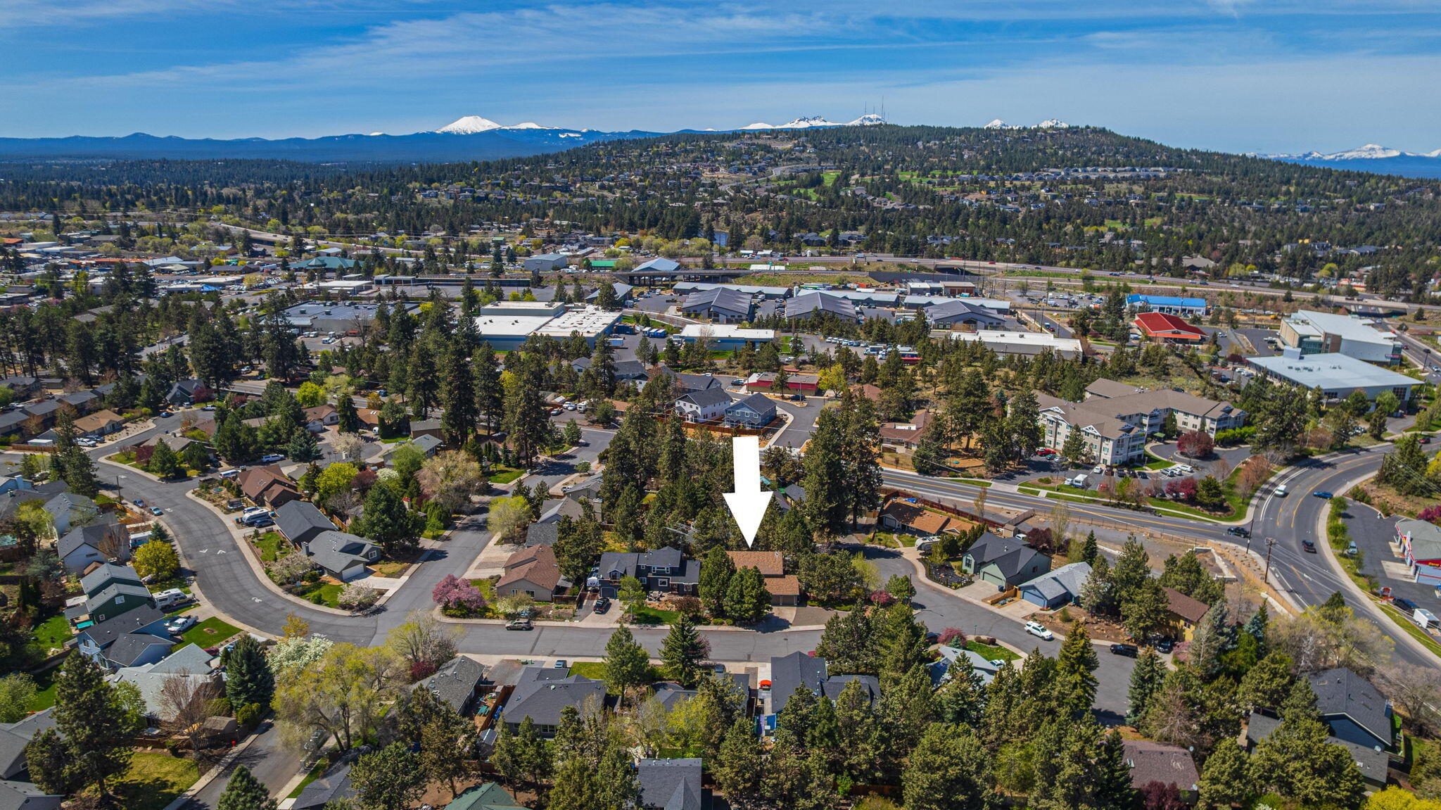 Deer Pointe Village - Residential