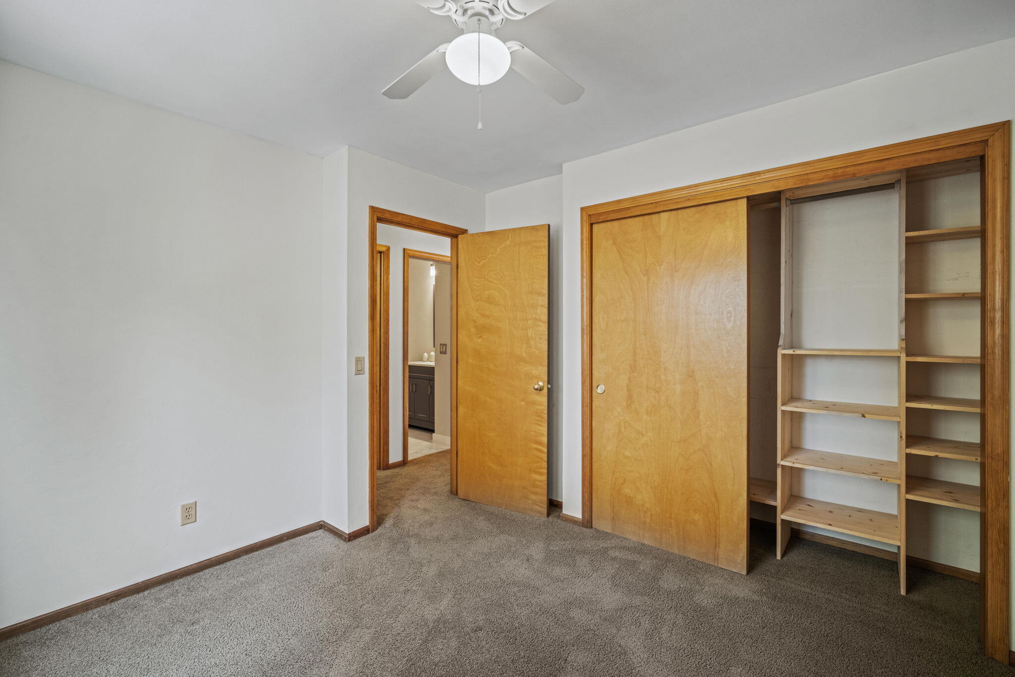 Deer Pointe Village - Residential