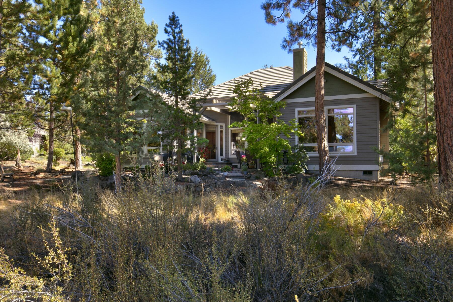 Broken Top - Residential