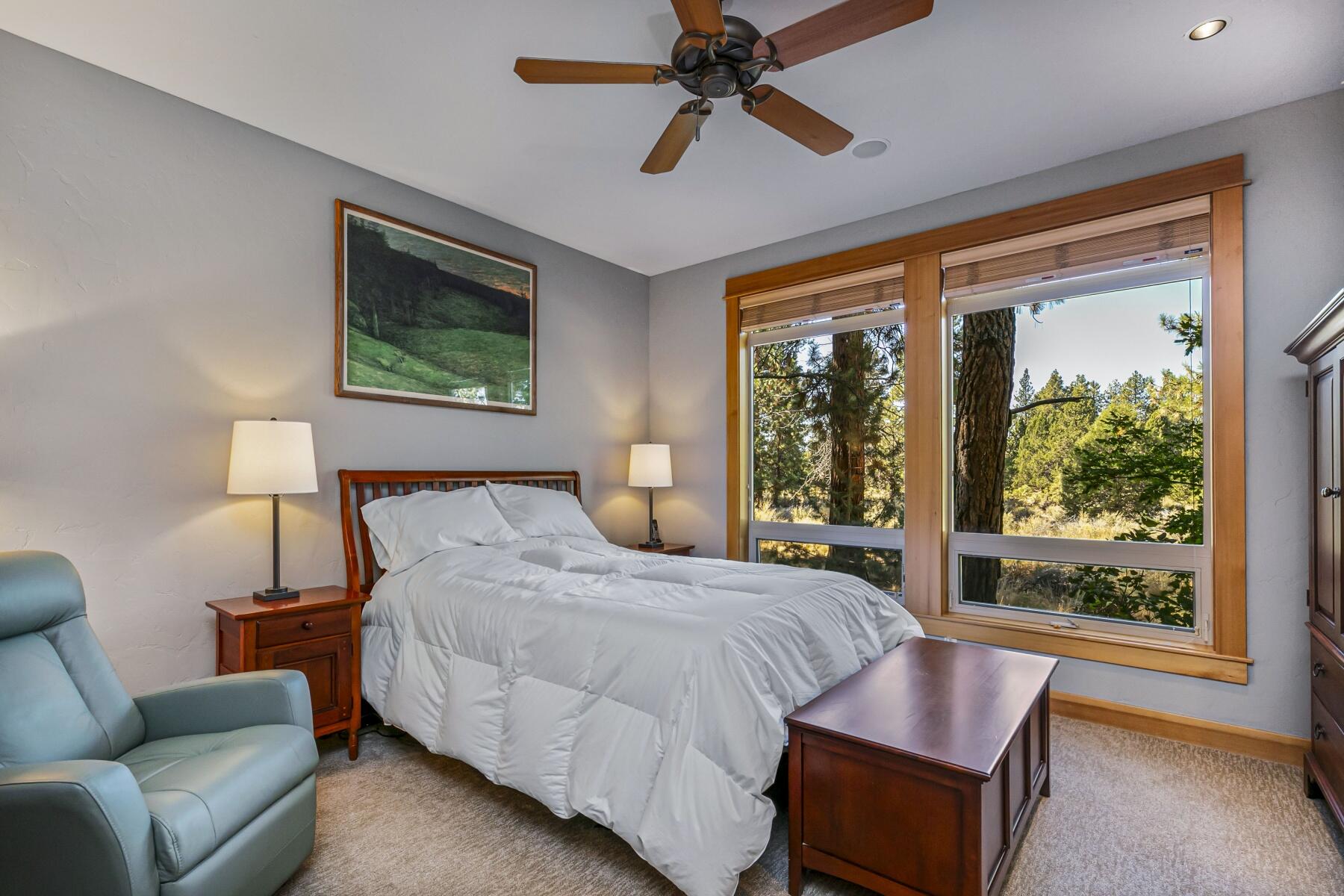 Broken Top - Residential