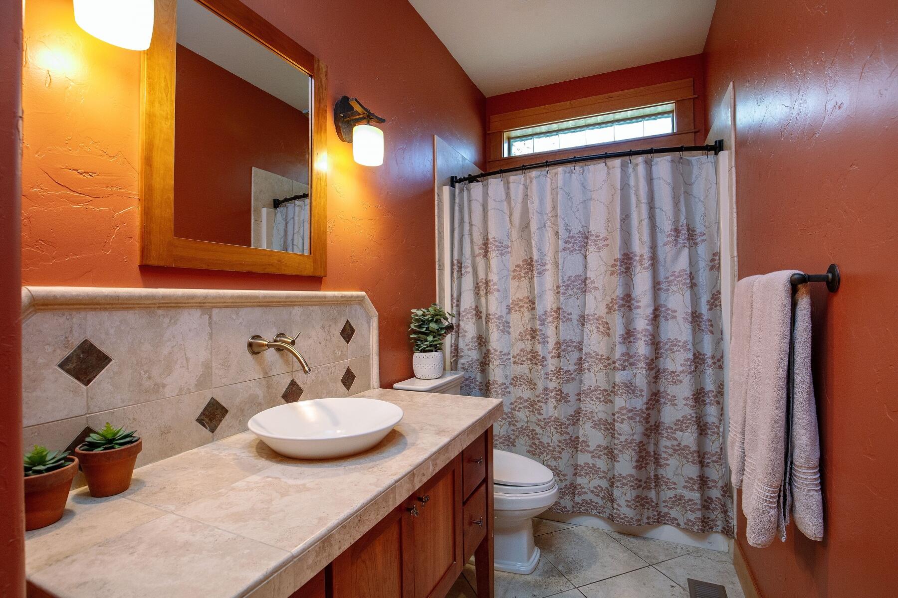 Broken Top - Residential