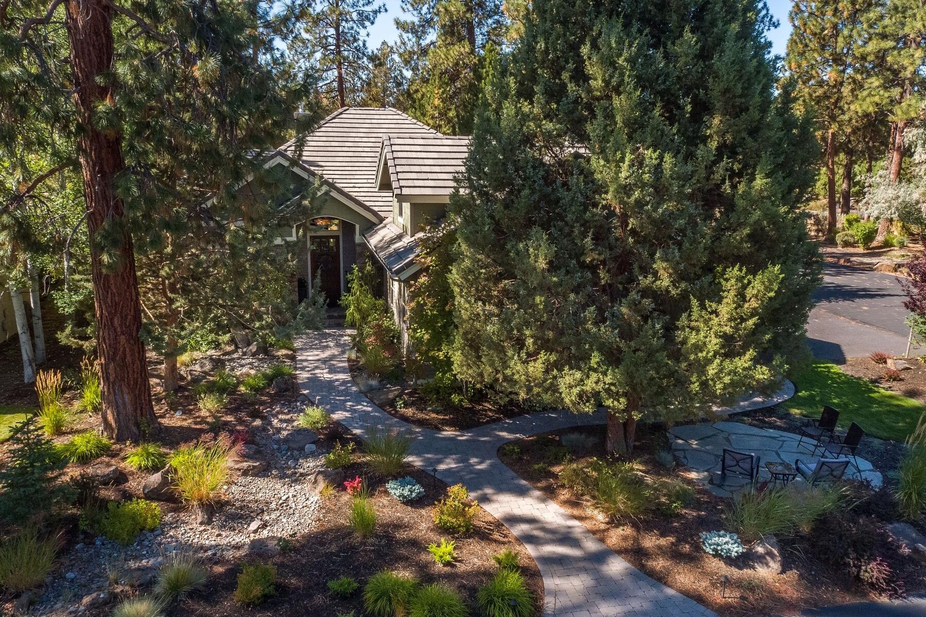 Broken Top - Residential