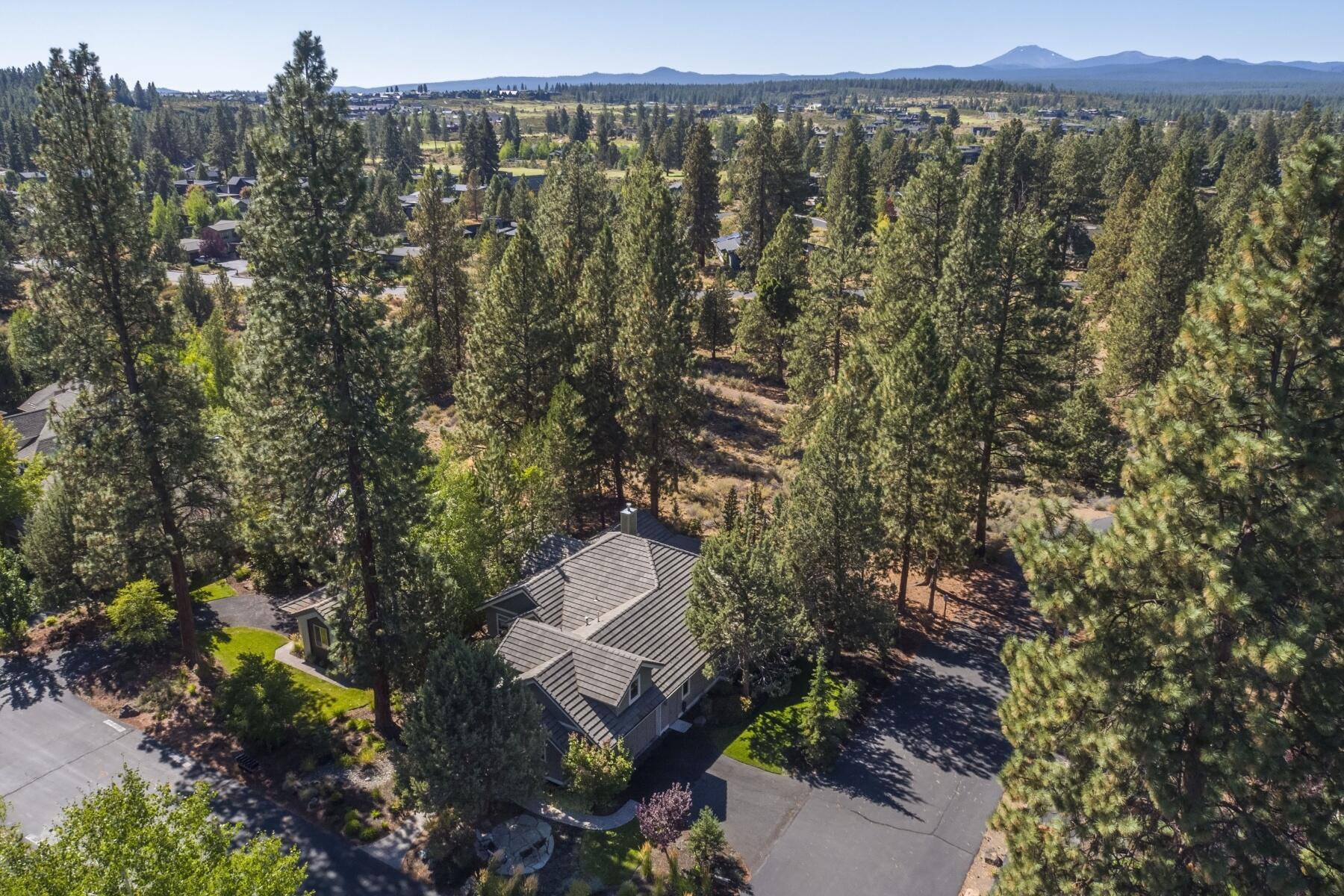 Broken Top - Residential