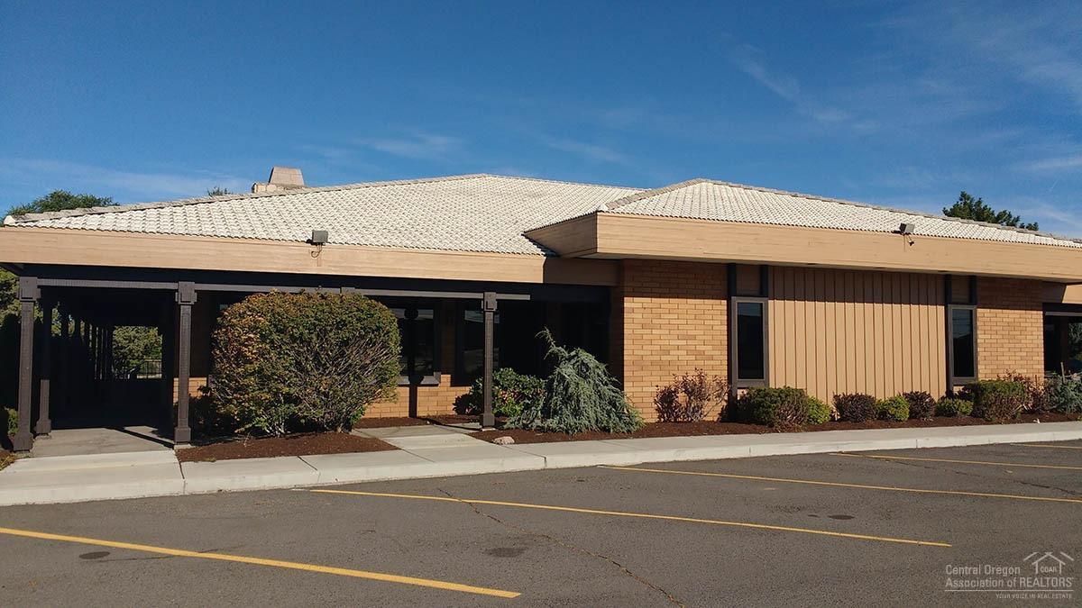 CLAR - Commercial Sale