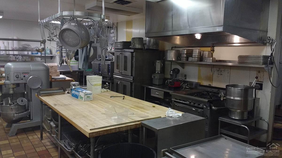 CLAR - Commercial Sale