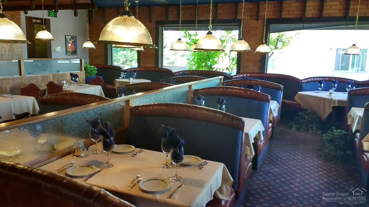 CLAR - Commercial Sale