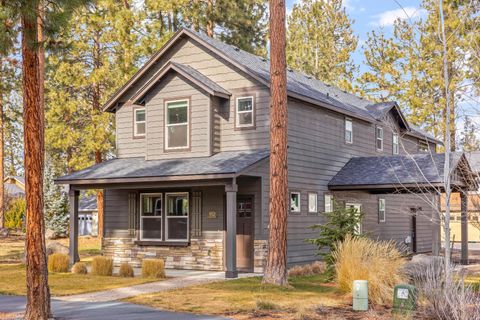 952 E Timber Pine Drive Sisters OR 97759