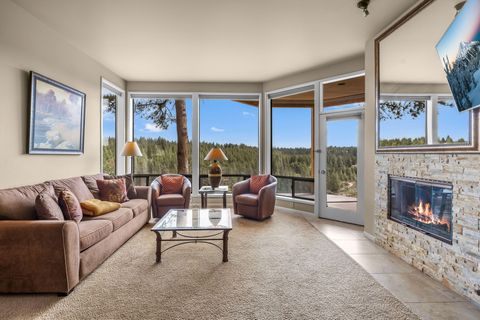 Tiny photo for 19717 SW Mount Bachelor Drive #UNIT 513, Bend, OR 97702 (MLS # 220215691)