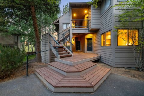 Tiny photo for 19717 SW Mount Bachelor Drive #UNIT 513, Bend, OR 97702 (MLS # 220215691)